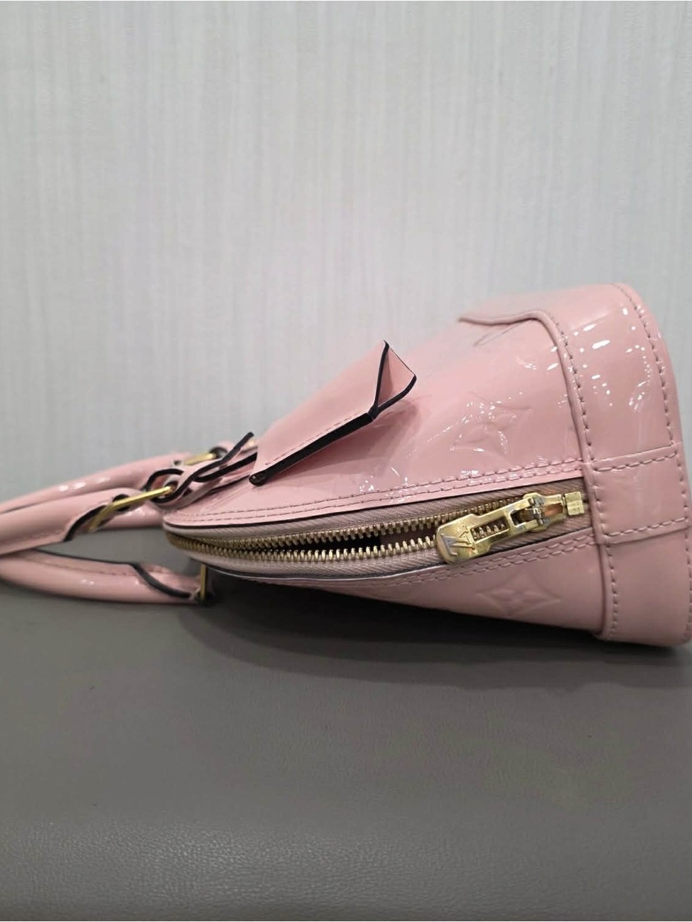 Louis Vuitton Alma BB Monogram Vernis — Rose Ballerine - Picture 7 of 7